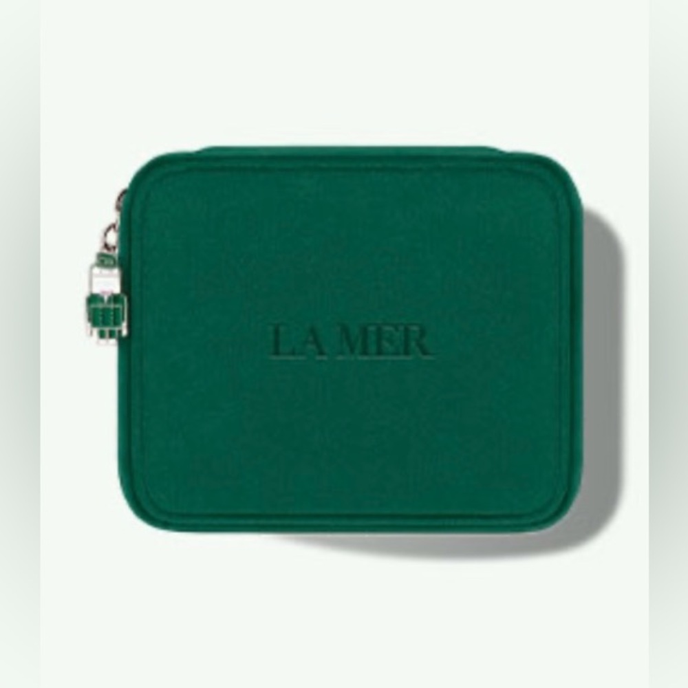 NEW La Mer Green Velvet Travel Case Holiday 2023
